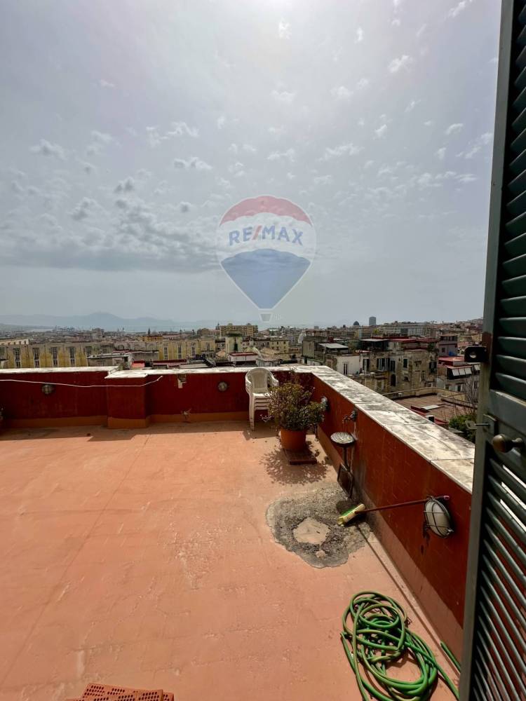 appartamento in vendita a Napoli
