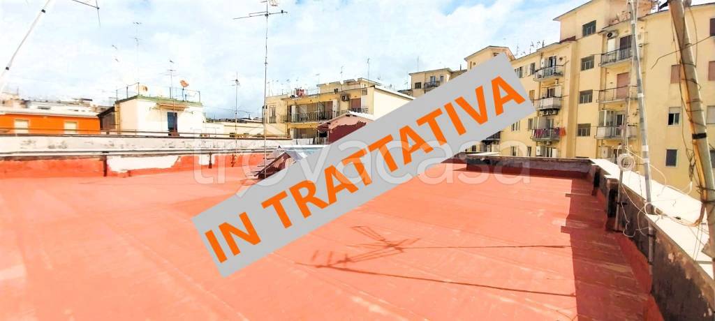 appartamento in vendita a Napoli in zona Bagnoli