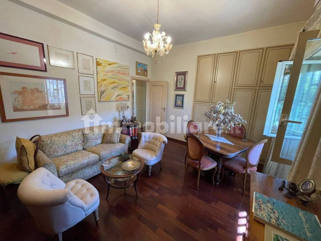 appartamento in vendita a Napoli in zona Fuorigrotta