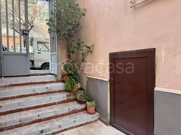 appartamento in vendita a Napoli in zona Bagnoli