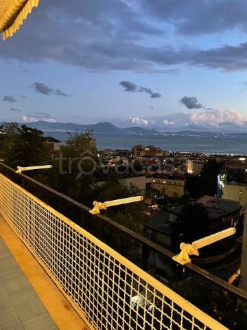 appartamento in vendita a Napoli in zona Vomero