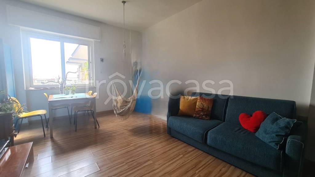 appartamento in vendita a Napoli in zona Chiaia