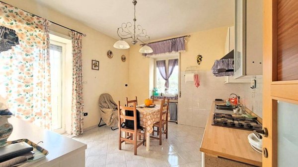 appartamento in vendita a Napoli in zona Pianura