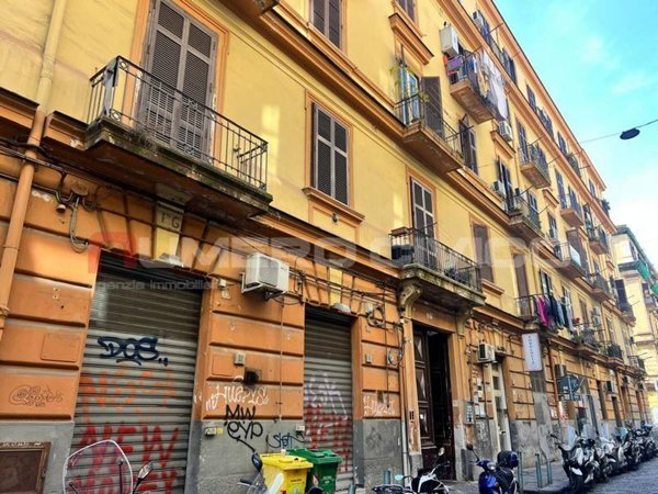appartamento in vendita a Napoli in zona Pendino / San Giuseppe