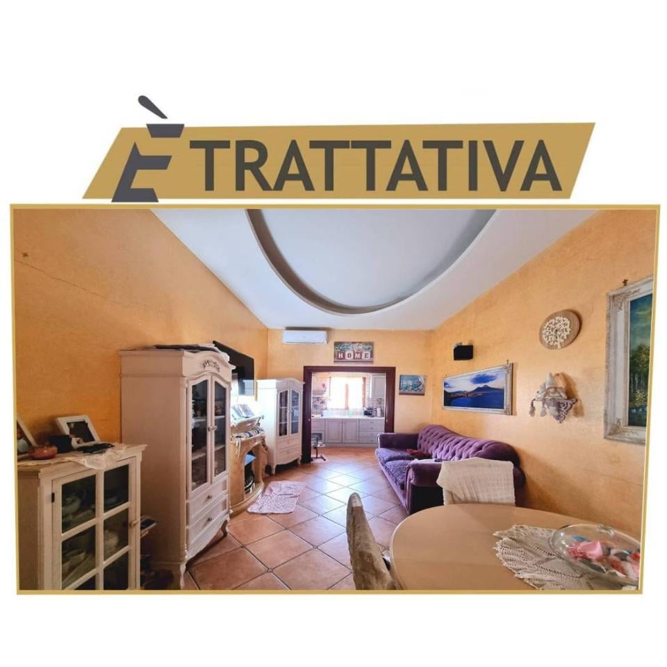 appartamento in vendita a Napoli in zona Pendino / San Giuseppe