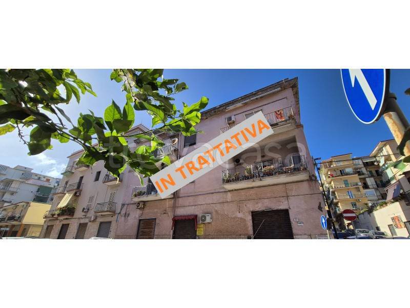 appartamento in vendita a Napoli in zona Bagnoli