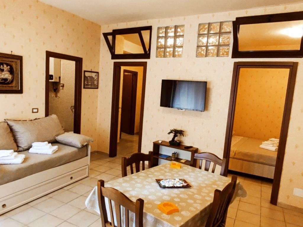 appartamento in vendita a Napoli in zona Pendino / San Giuseppe