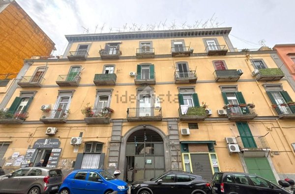 appartamento in vendita a Napoli in zona Arenella