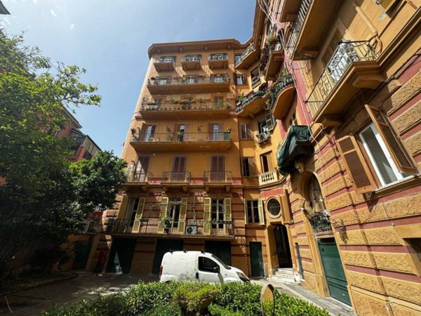 appartamento in vendita a Napoli in zona Vomero