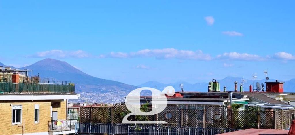 appartamento in vendita a Napoli in zona Camaldoli