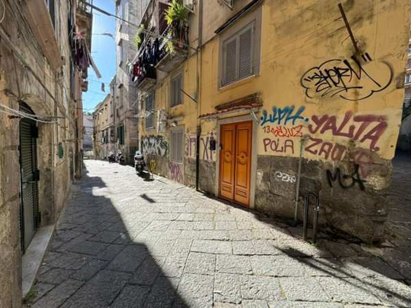 appartamento in vendita a Napoli