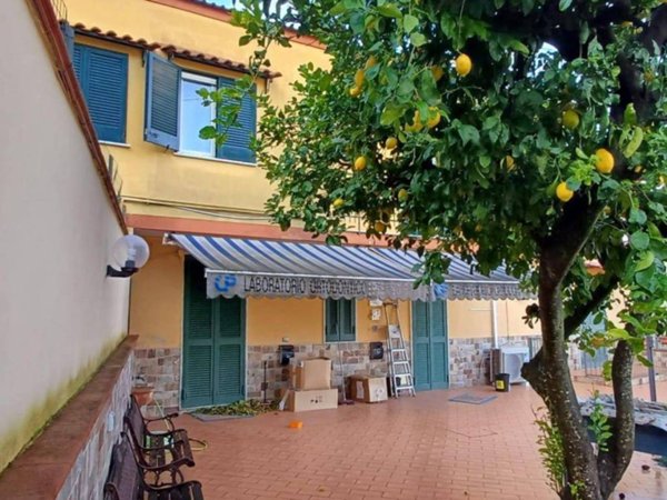 appartamento in vendita a Napoli in zona Chiaiano