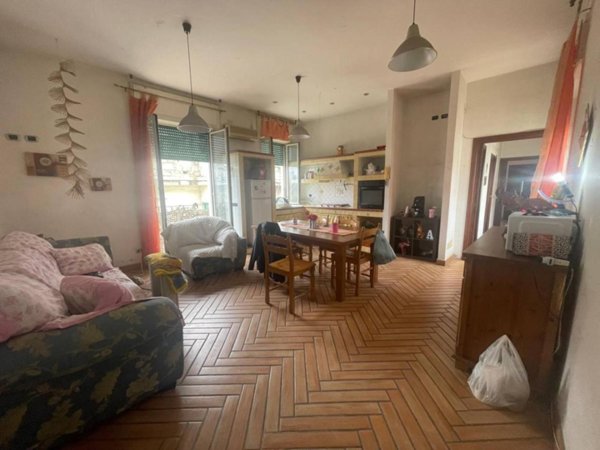 appartamento in vendita a Napoli in zona Zona Industriale-Ferrovia