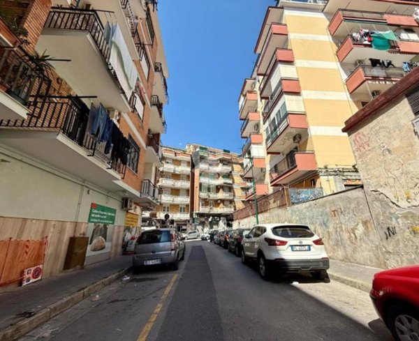 appartamento in vendita a Napoli in zona Soccavo