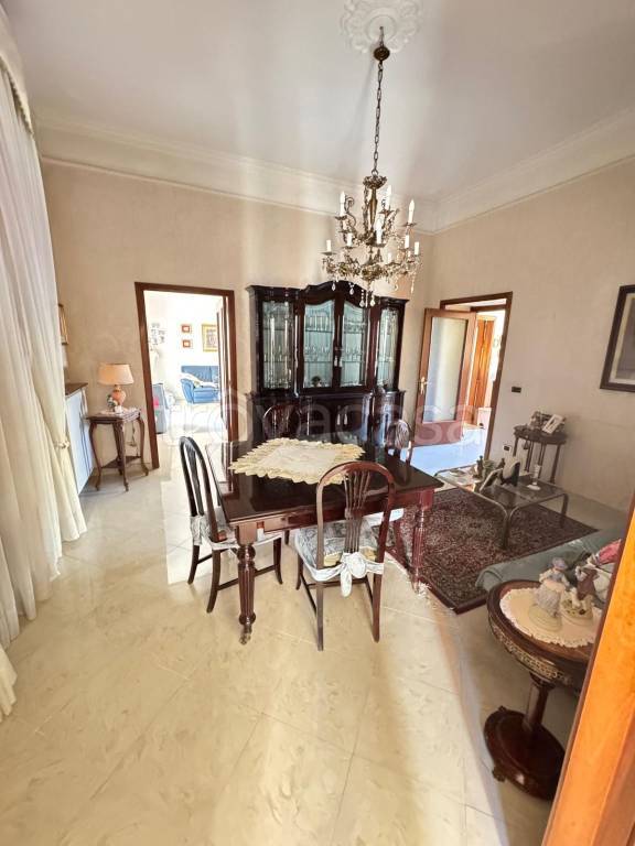 appartamento in vendita a Napoli in zona Pendino / San Giuseppe
