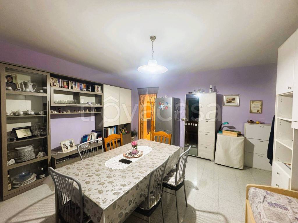 appartamento in vendita a Napoli in zona Bagnoli