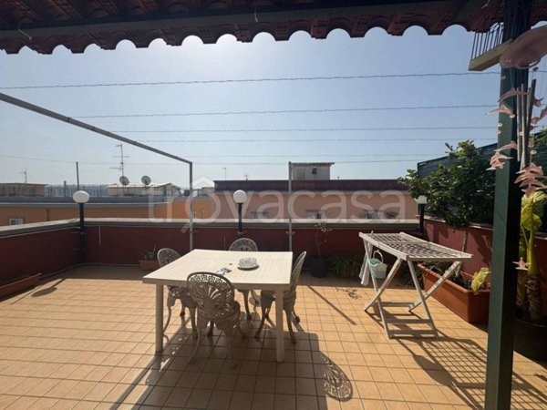 appartamento in vendita a Napoli in zona Bagnoli