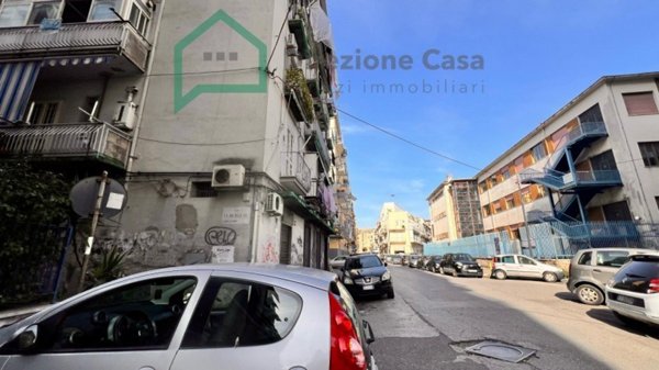 appartamento in vendita a Napoli in zona Pendino / San Giuseppe