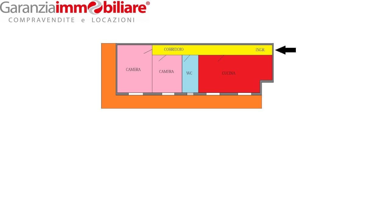 appartamento in vendita a Napoli in zona San Carlo all'Arena