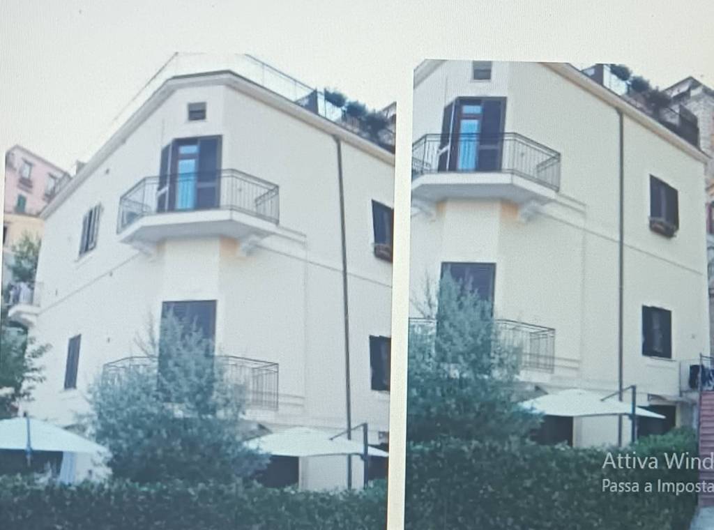 appartamento in vendita a Napoli in zona Pendino / San Giuseppe