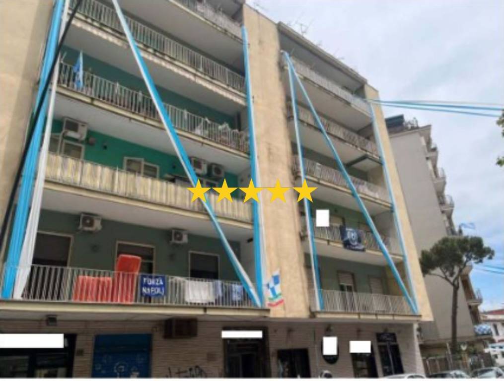 appartamento in vendita a Napoli in zona Arenella