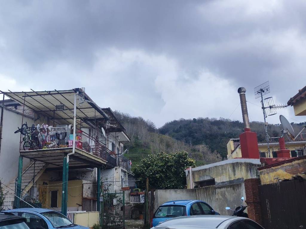 appartamento in vendita a Napoli in zona Pianura