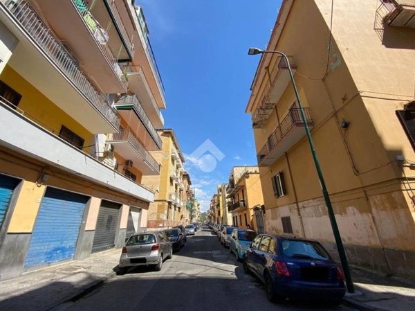 appartamento in vendita a Napoli in zona Bagnoli