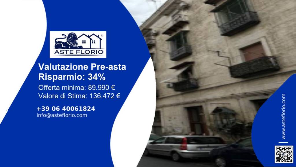 appartamento in vendita a Napoli in zona San Carlo all'Arena