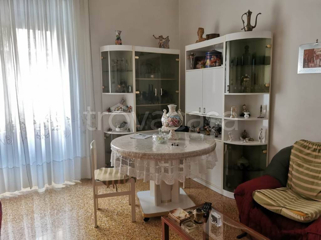 appartamento in vendita a Napoli in zona Vomero
