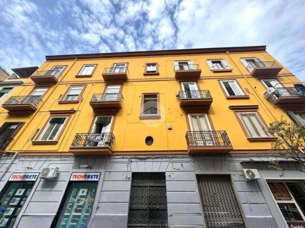appartamento in vendita a Napoli in zona Stella