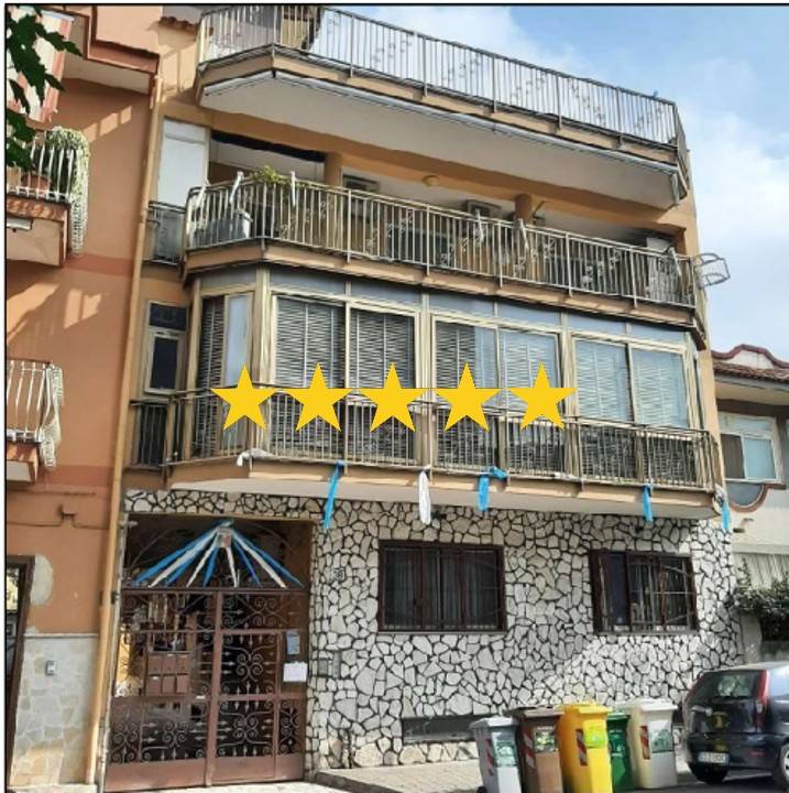 appartamento in vendita a Napoli in zona Barra