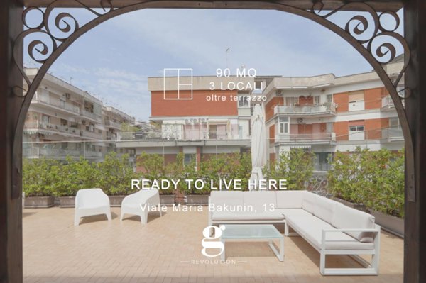 appartamento in vendita a Napoli in zona Bagnoli