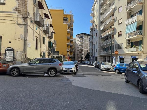 appartamento in vendita a Napoli in zona Vomero