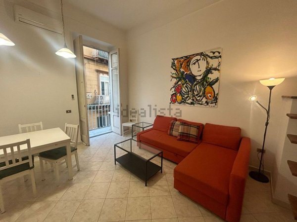 appartamento in vendita a Napoli in zona San Ferdinando