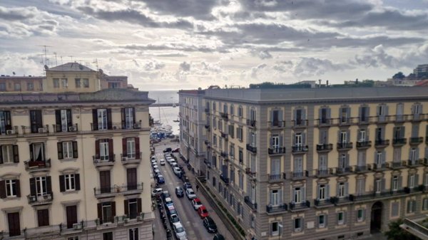 appartamento in vendita a Napoli in zona Fuorigrotta