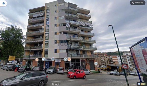 appartamento in vendita a Napoli in zona Fuorigrotta