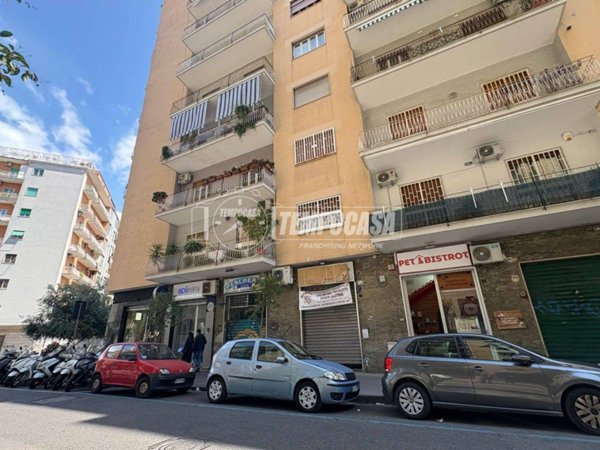 appartamento in vendita a Napoli in zona Vomero
