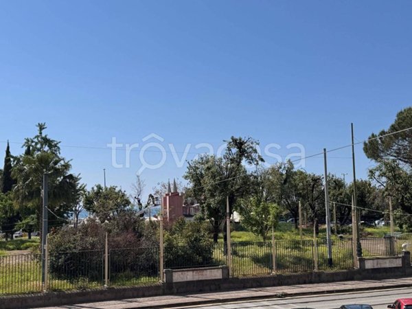 appartamento in vendita a Napoli in zona Chiaia