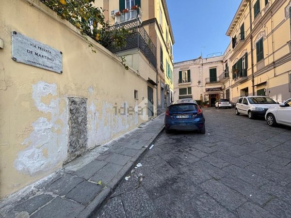 appartamento in vendita a Napoli in zona Posillipo