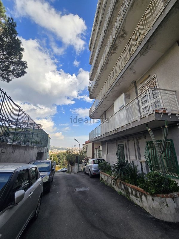 appartamento in vendita a Napoli in zona Soccavo