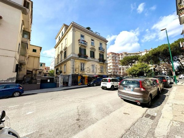 appartamento in vendita a Napoli in zona Pendino / San Giuseppe