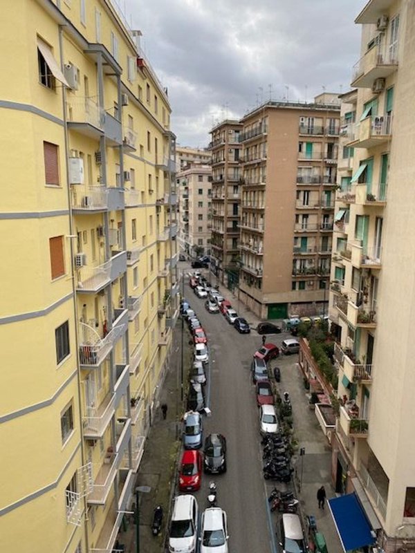 appartamento in vendita a Napoli in zona Arenella