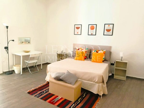 appartamento in vendita a Napoli in zona Stella