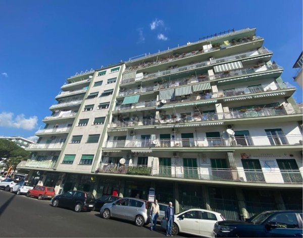 appartamento in vendita a Napoli in zona Fuorigrotta