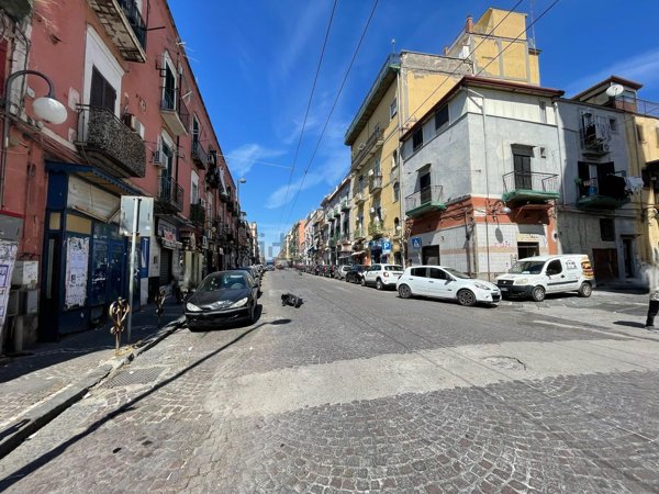 appartamento in vendita a Napoli in zona San Giovanni a Teduccio