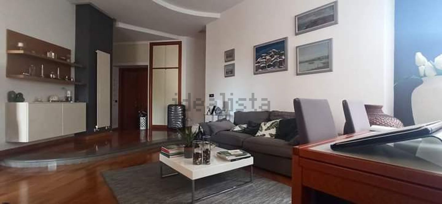 appartamento in vendita a Napoli in zona Arenella