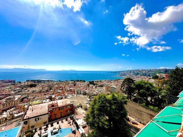 appartamento in vendita a Napoli in zona Vomero