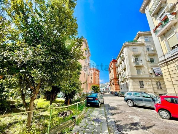 appartamento in vendita a Napoli in zona Poggioreale