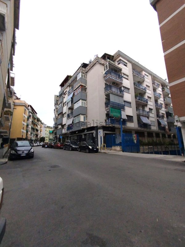 appartamento in vendita a Napoli in zona Secondigliano