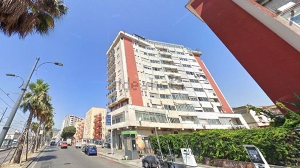 appartamento in vendita a Napoli in zona Mercato